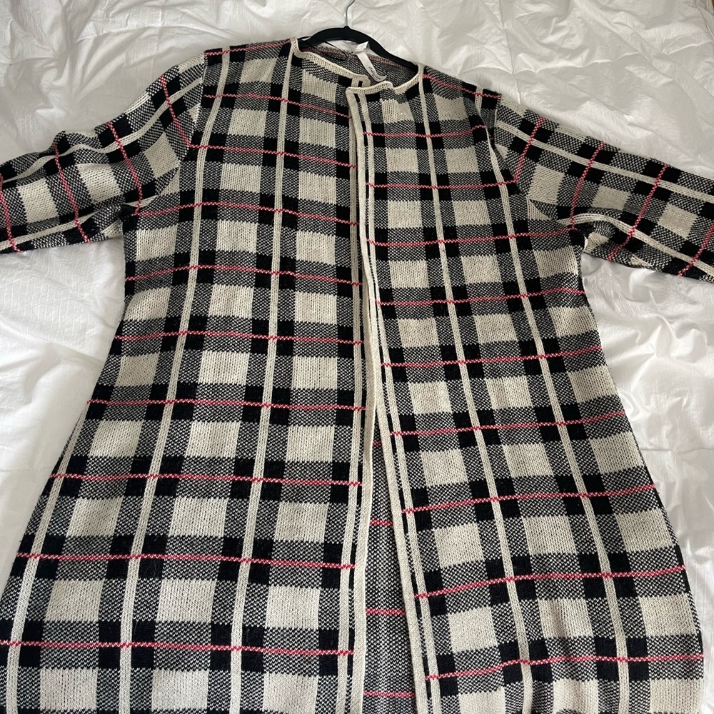 Long plus size cardigan, Size 20